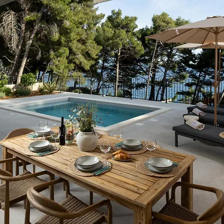 Vartal Villa *
